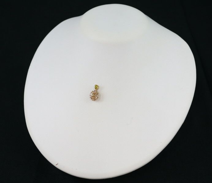 トパーズ 1.30ct ダイヤ 0.08ct イエローストーン 0.15ct ペンダントトップ K18PG 