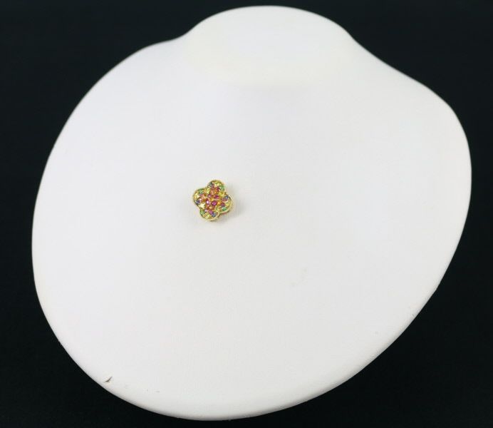 サファイア 1.30ct グリーンガーネット 0.10ct フラワー マルチカラー ペンダントトップ K18YG 