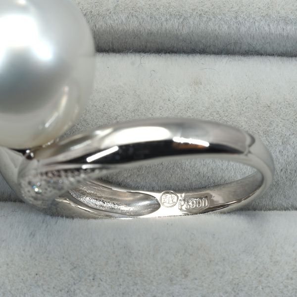 三越 リング パール 白蝶真珠 13.0mm ダイヤ 0.04ct  13.5号 Pt900 