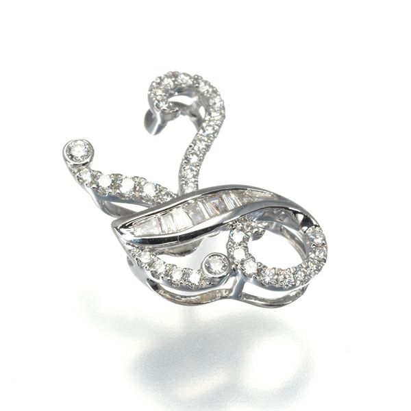 ダイヤ 0.25ct アルファベット イニシャル K 2種カット  ペンダントトップ K18WG 