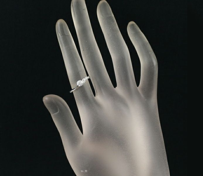 俄 リング ダイヤ 0.25ct F VS1 3EX/0.03ct 唐花 7.5号 Pt950 保証書/鑑定書