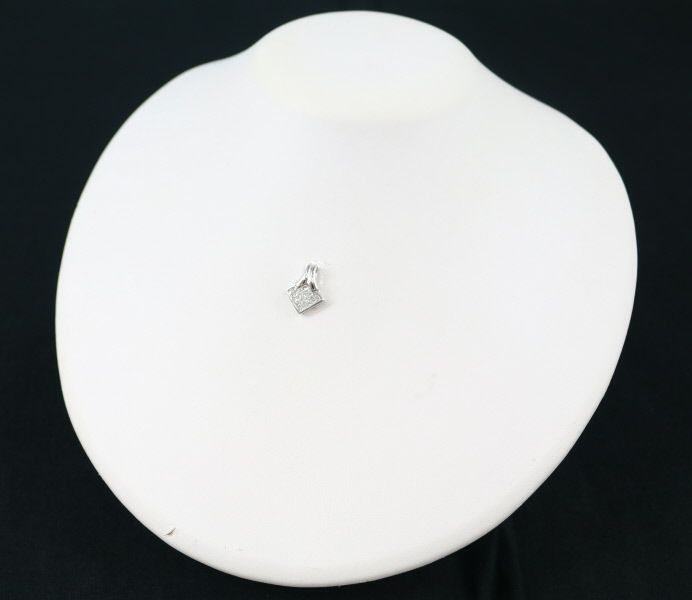 ダイヤ 0.60ct ミステリーセッティング ペンダントトップ K18WG 