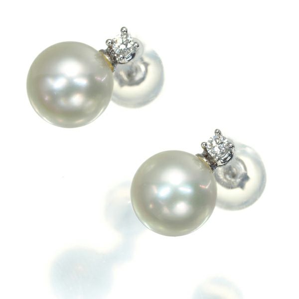 タサキ ピアス パール アコヤ真珠 6.8mm ダイヤ 0.01ct/0.01ct チャーム K18WG 