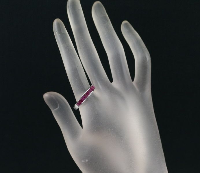 ルビー 1.13ct レールセッティング ハーフエタニティ  リング K18WG 