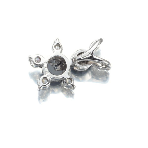 ブラック&クリア ローズカットダイヤ 0.63ct ウサギ アニマル ペンダントトップ K18WG 