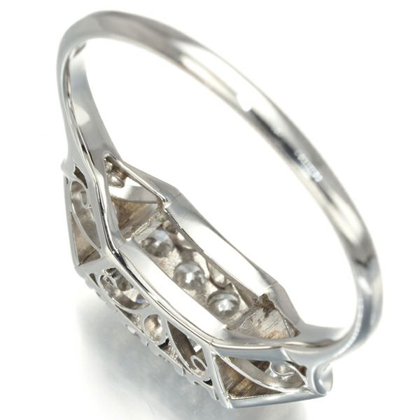 ダイヤ 0.32ct クラシック  リング Pm 