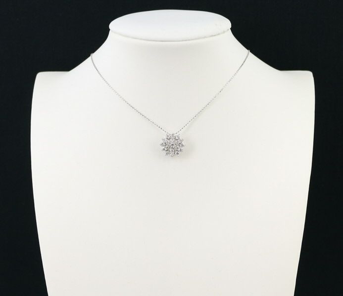 ダイヤ 0.50ct フラワー 透かし ネックレス K18WG 