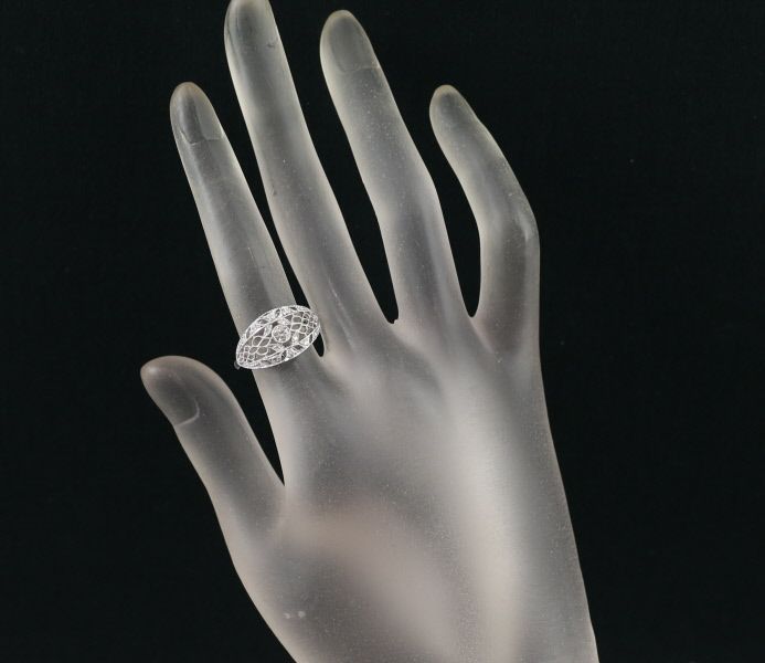 ダイヤ 0.14ct/0.10ct ミルグレイン 透かし リング Pt950 