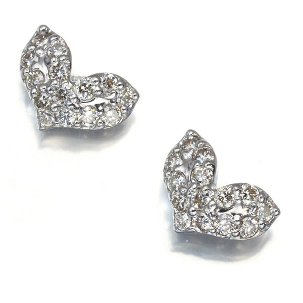 ダイヤ 0.15ct/0.15ct パヴェ ハート ピアス K18WG 