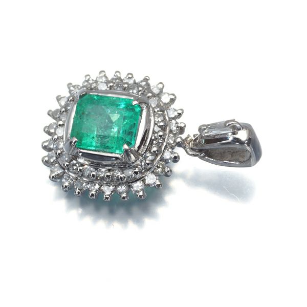 エメラルド 0.60ct ダイヤ 0.29ct クラシック ペンダントトップ Pt900 