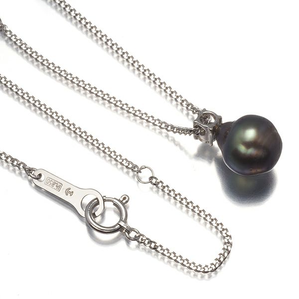 タサキ ネックレス ブラックパール 黒蝶真珠 8.6mm ダイヤ 0.11ct   Pt850 