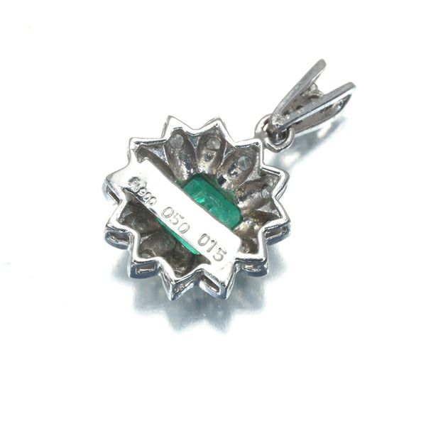 エメラルド 0.50ct ダイヤ 0.15ct クラシック  ペンダントトップ Pt900 