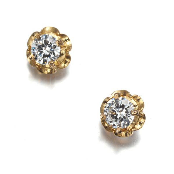 ダイヤ 0.15ct/0.15ct程 一粒 フラワー ピアス K18YG 