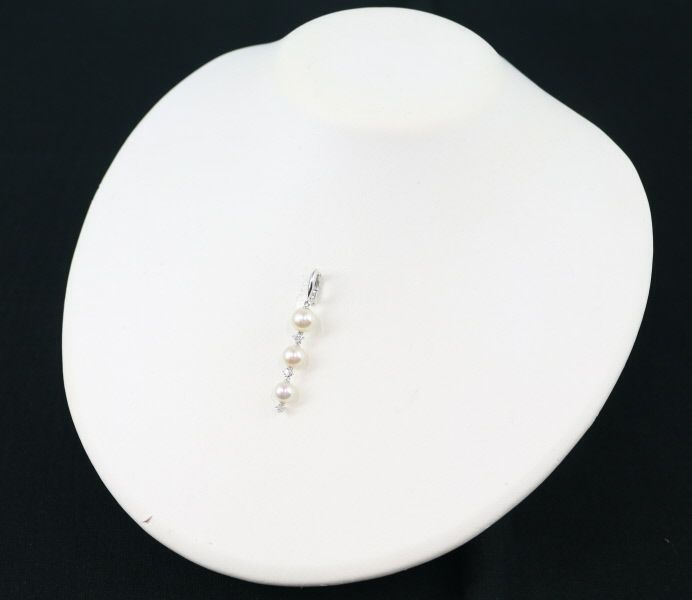 タサキ ペンダントトップ パール アコヤ真珠 6.4-7.3mm ダイヤ 0.11ct K18WG 