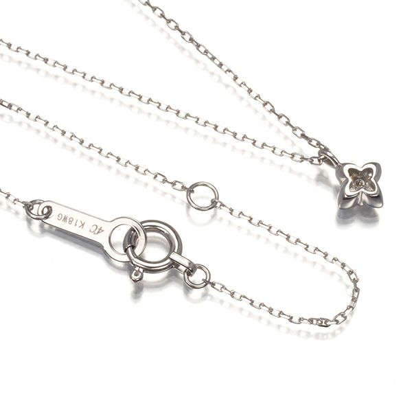 4℃ ネックレス ダイヤ  フラワー K18WG 