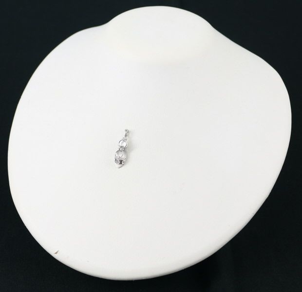 ダイヤ 0.039ct サンダル ペンダントトップ K18WG 