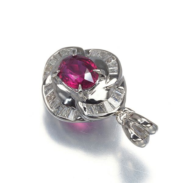 ルビー 0.81ct ダイヤ 0.26ct クラシック  ペンダントトップ Pt900 ソーティング
