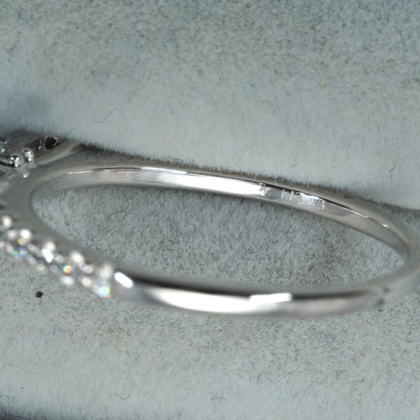 ポンテヴェキオ リング ダイヤ 0.32ct  リボン 11号 K18WG 