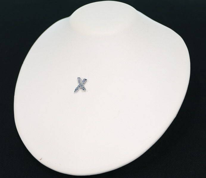 ブルーダイヤ 0.30ct   ペンダントトップ K18WG
