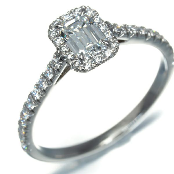 ティファニー リング ダイヤ 0.47ct E  VVS2 ソレスト エメラルドカット 12号 Pt950 鑑定書