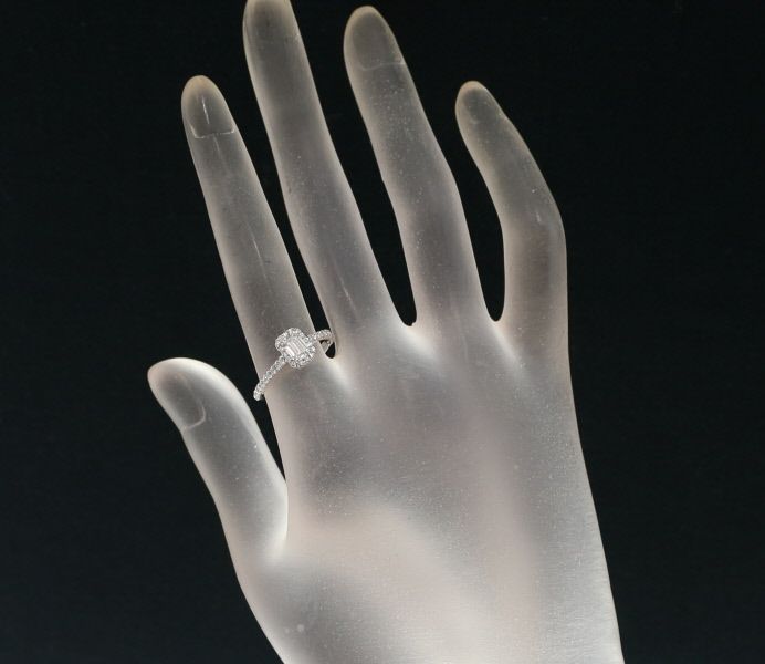 ティファニー リング ダイヤ 0.47ct E  VVS2 ソレスト エメラルドカット 12号 Pt950 鑑定書