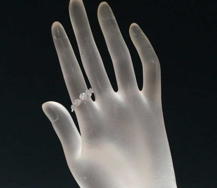 ポンテヴェキオ リング ダイヤ 0.45ct  フラワー 11.5号 K18WG 
