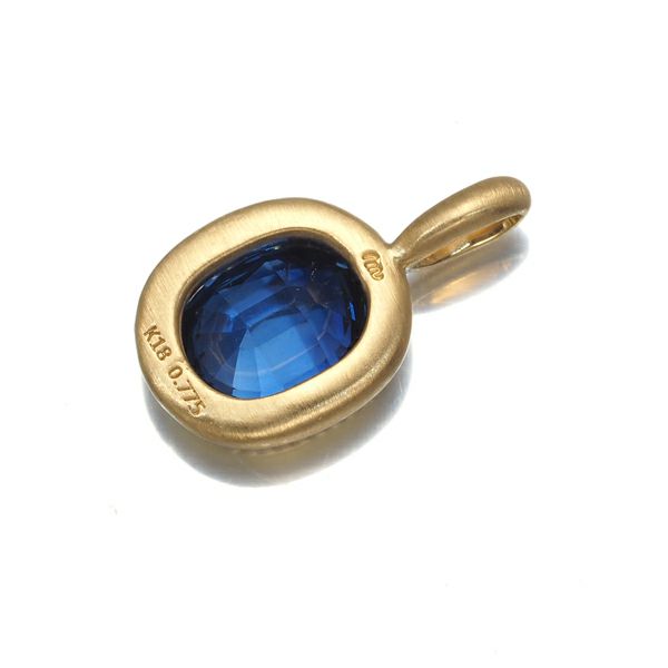サファイア 0.775ct  艶消し ペンダントトップ K18YG 