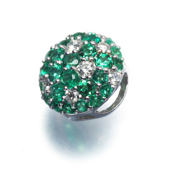 エメラルド 0.58ct ダイヤ 0.16ct サークル   ペンダントトップ K18WG 