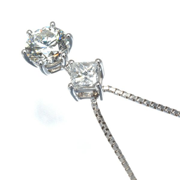 タサキ ネックレス ダイヤ 0.60ct/0.22ct   K18WG 