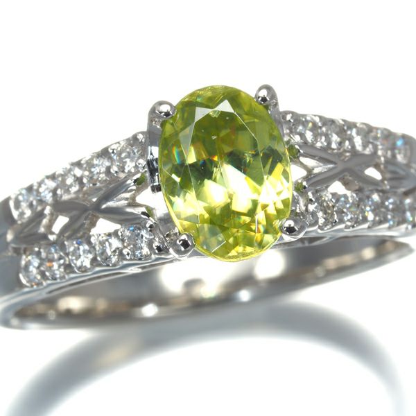 スフェーン 1.04ct ダイヤ 0.18ct   リング Pt900 