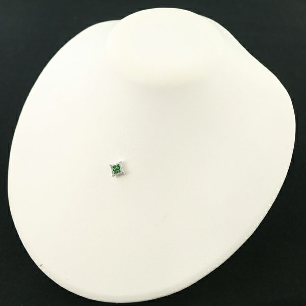 グリーンガーネット 0.24ct ダイヤ 0.01ct  ミステリーセッティング ペンダントトップ K18WG 
