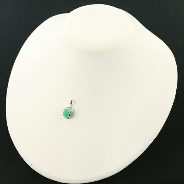 エメラルド 1.91ct ダイヤ 0.30ct クラシック  ペンダントトップ Pt900 