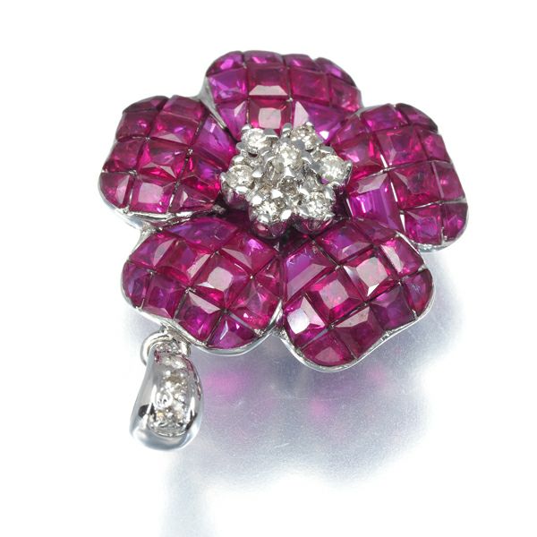 ルビー 3.30ct ダイヤ 0.12ct ミステリーセッティング ペンダントトップ K18WG 