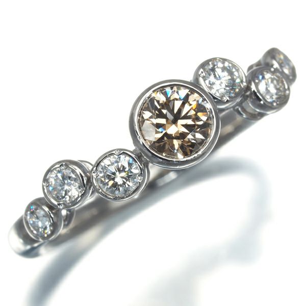 カシケイ リング ダイヤ 0.30ct/0.20ct ベゼル 12.5号 Pt900 