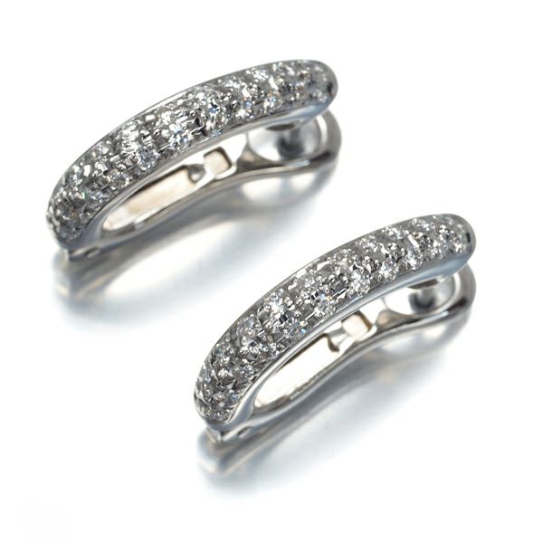 ダイヤ 0.18ct/0.18ct パヴェ フープ  ピアス Pt900 
