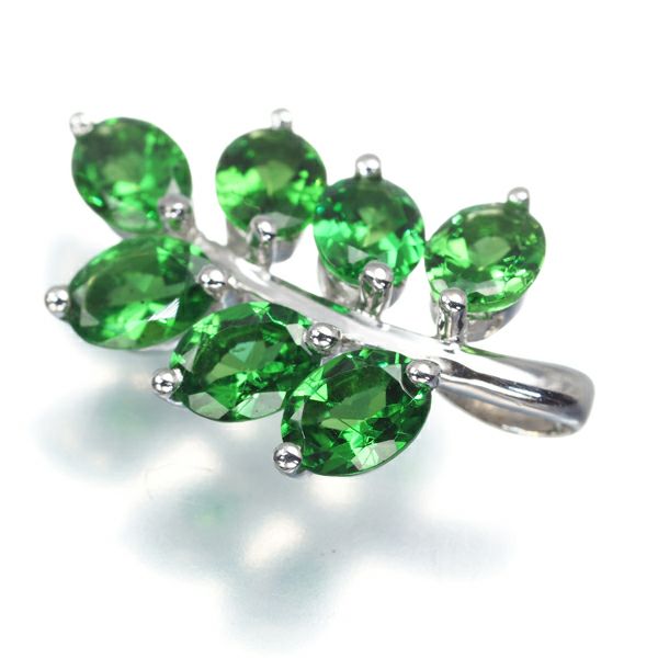 グリーンガーネット 1.20ct リーフ  ペンダントトップ K18WG 