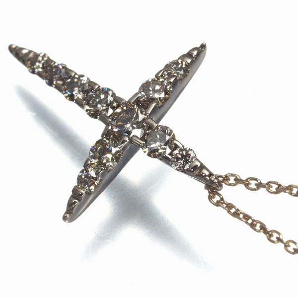 カシケイ ネックレス ダイヤ 0.70ct ネイキッド クロス K18BG 