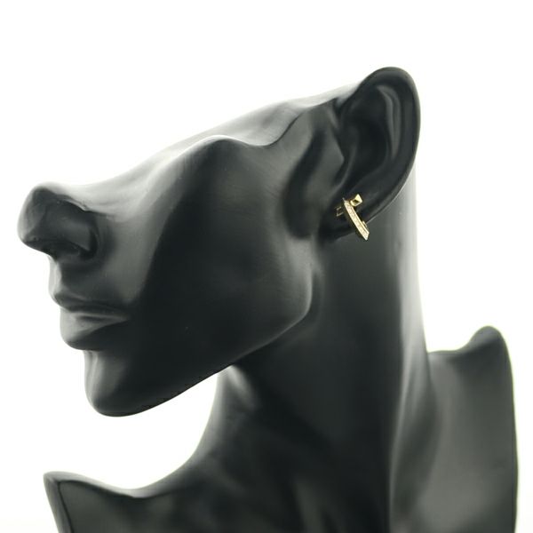 ティファニー ピアス ダイヤ 0.20ct Tワン フープ 片耳 K18YG 