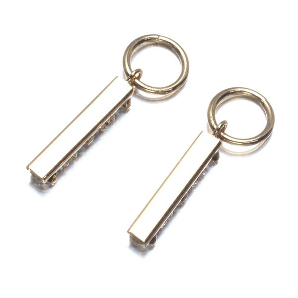 ダイヤ 0.15ct/0.15ct チャーム バー 5P ピアス K18YG 