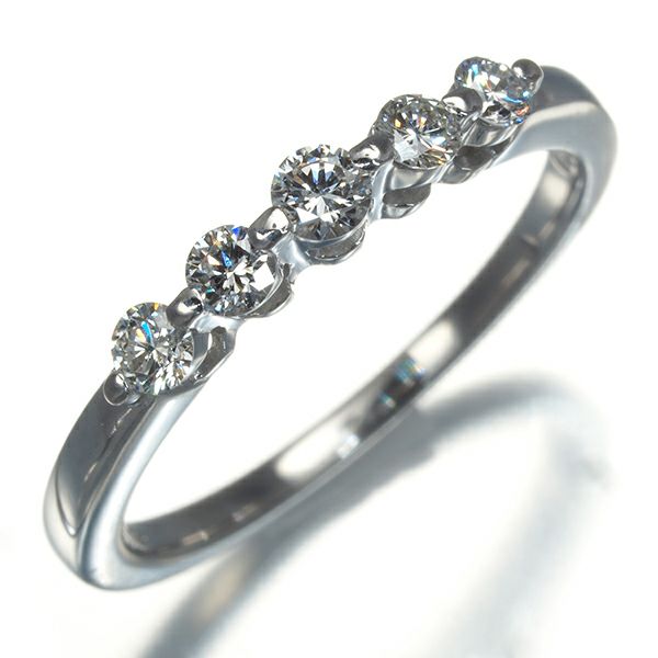 ミキモトペルリータ リング ダイヤ 0.21ct  9号 5P K18WG 