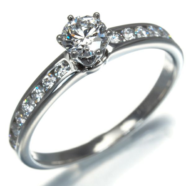 ティファニー リング ダイヤ 0.31ct ソリティア チャネルセッティング 11号 Pt950 