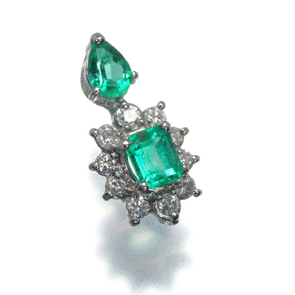 エメラルド 0.46ct ダイヤ 0.16ct クラシック  ペンダントトップ Pt900 