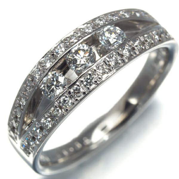 トリロジー リング ダイヤ 0.44ct  12号 Pt900 