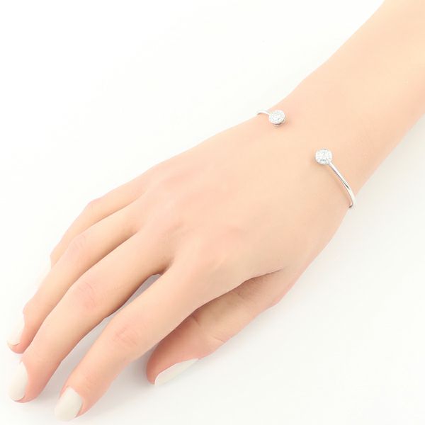 フォーエバーマーク ブレスレット ダイヤ 0.090ct/0.08ct Two D パヴェ バングル K18WG 