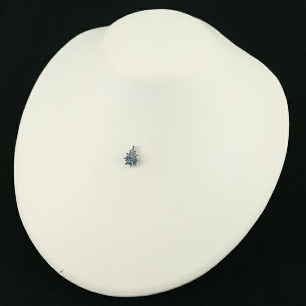 GSTV ペンダントトップ ブルーダイヤ 0.28ct 2種カット  K18WG 