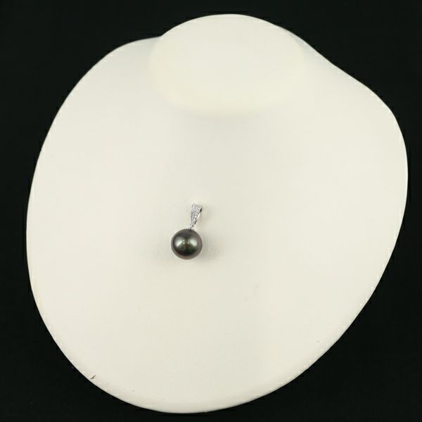 ブラックパール　黒蝶真珠 14.2mm ダイヤ 　0.13ct   ペンダントトップ K18WG 