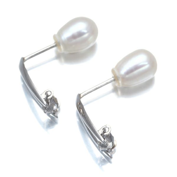 ダイヤ 0.15ct/0.15ct パール 淡水真珠 5.7mm ダンシングストーン  ピアス Pt900 