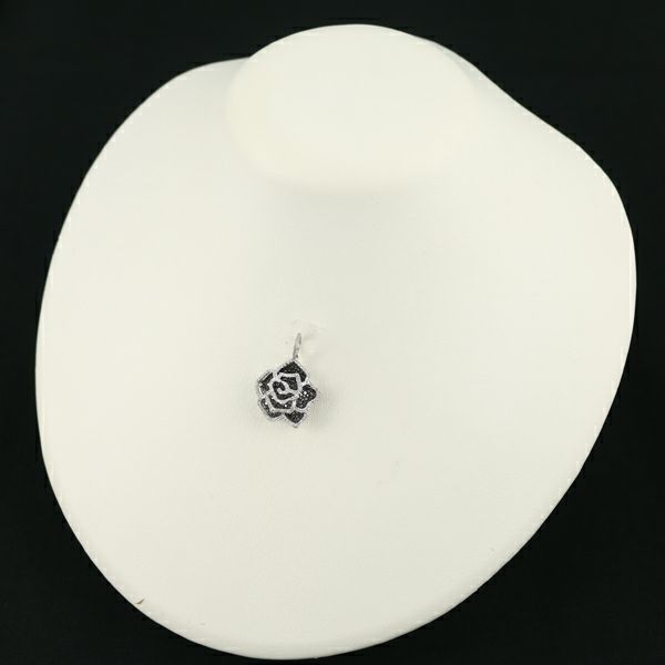ダイヤ ブラックダイヤ 1.00ct フラワー  ペンダントトップ K18WG/ブラックコーティング 