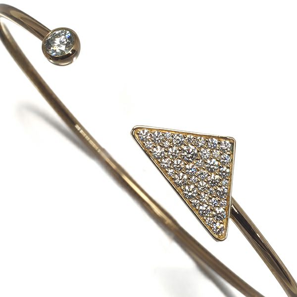 プラダ ブレスレット ダイヤ 0.22ct/0.46ct  バングル カフ S刻印 K18YG 保証書