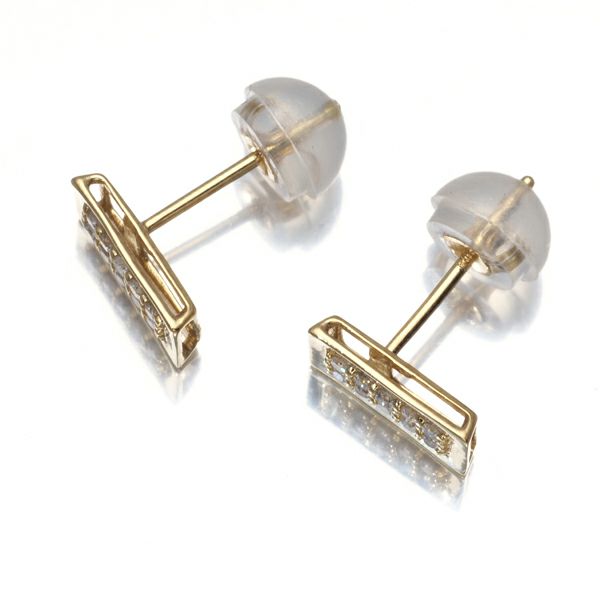 ダイヤ 0.05ct/0.05ct パヴェ  ピアス K18YG 